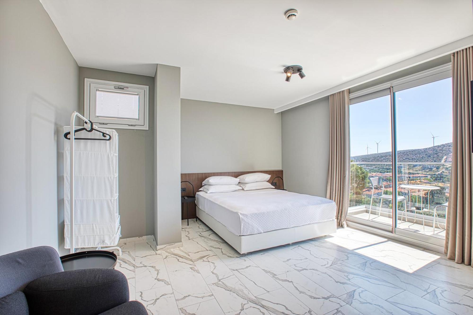Aegean Apartments - Çeşme الغرفة الصورة